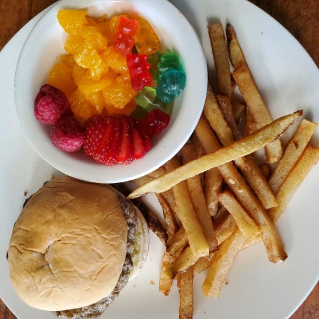 Kids Burger.